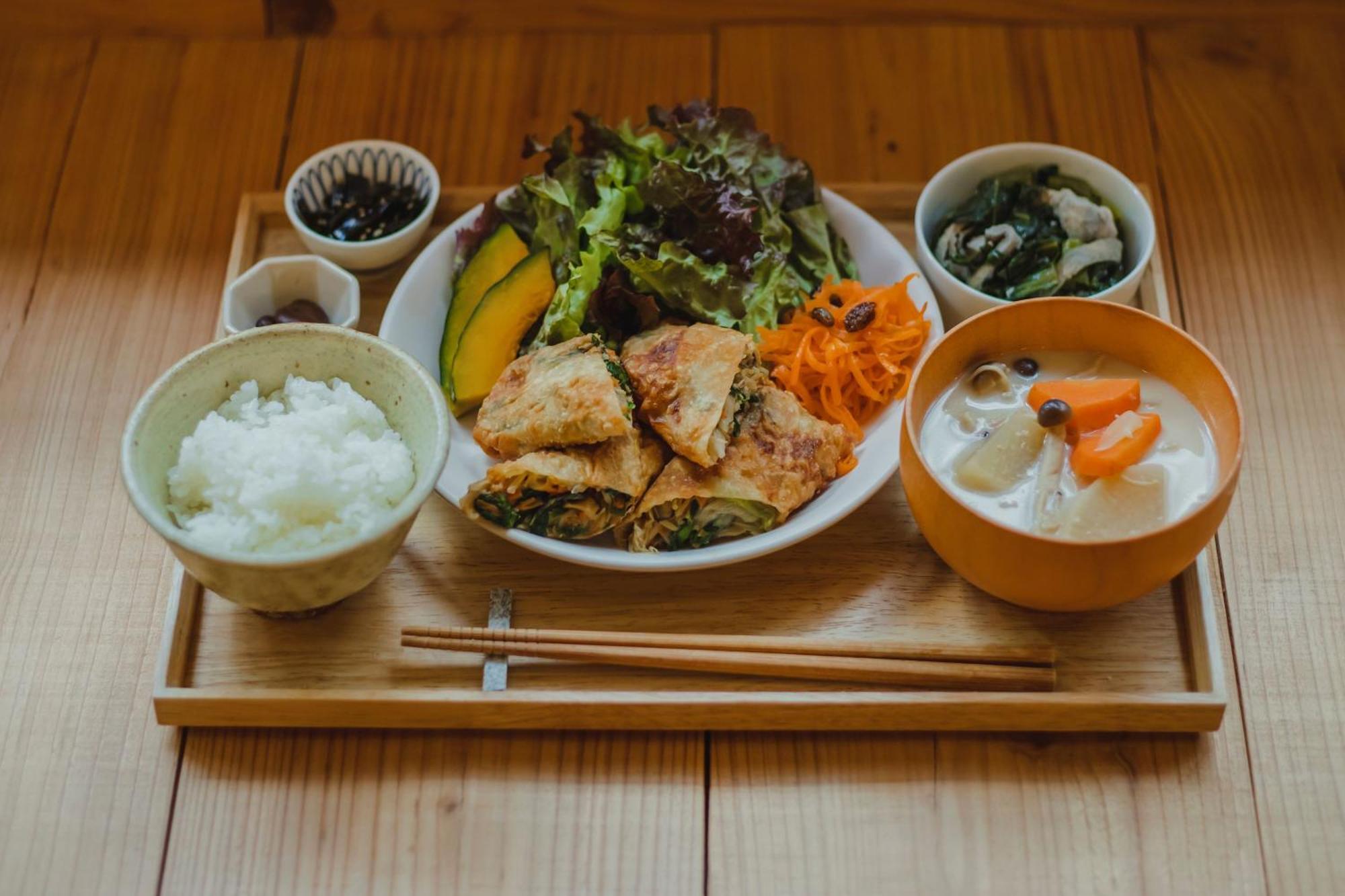 Ten To Sen Guesthouse Takamatsu Eksteriør bilde